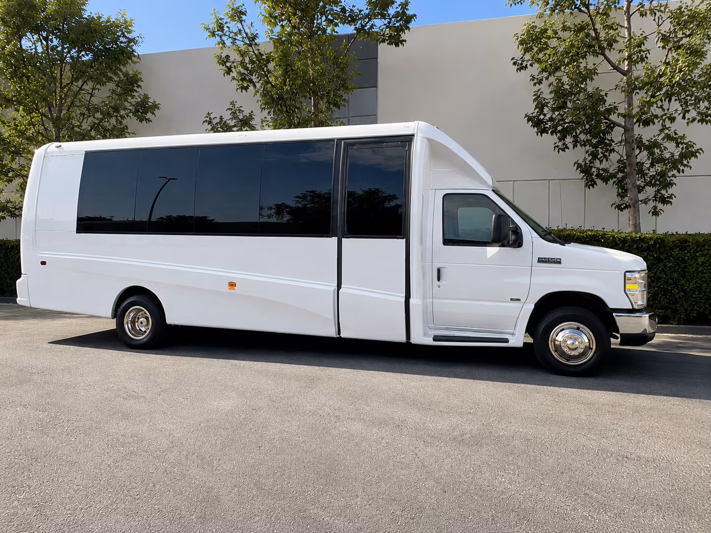 find the perfect transportation for your next field trip 5