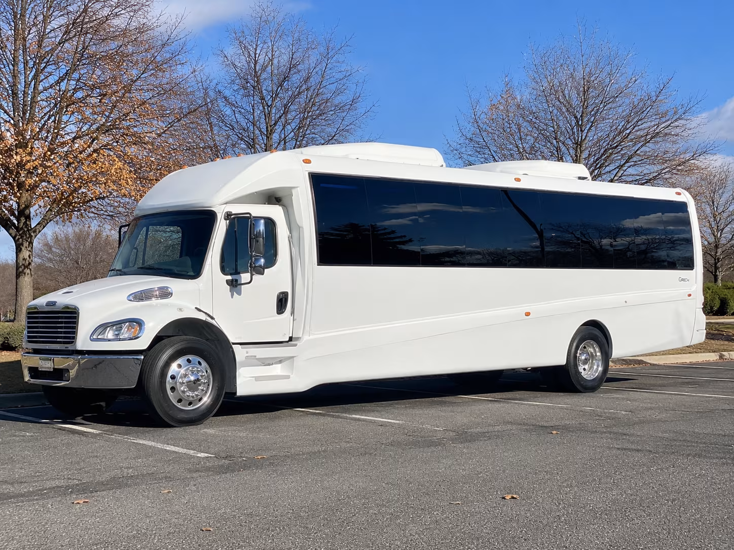 party buses for bachelorette bar crawls through downtown greenville